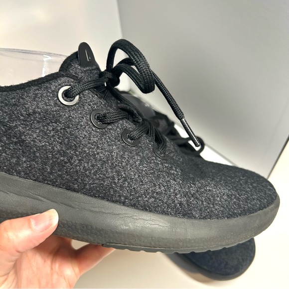 Allbirds Men's Natural Black with Natural Black‎ Sole Mizzles in Size 10 - Picture 6 of 13